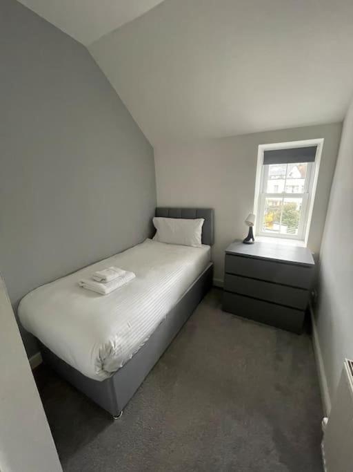 Apartment Carronvale. 3 Bedroom Apartment.