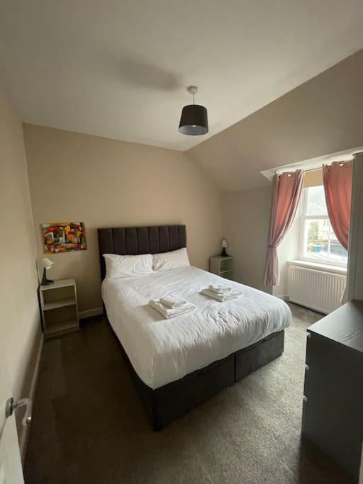 Carronvale. 3 Bedroom Apartment.