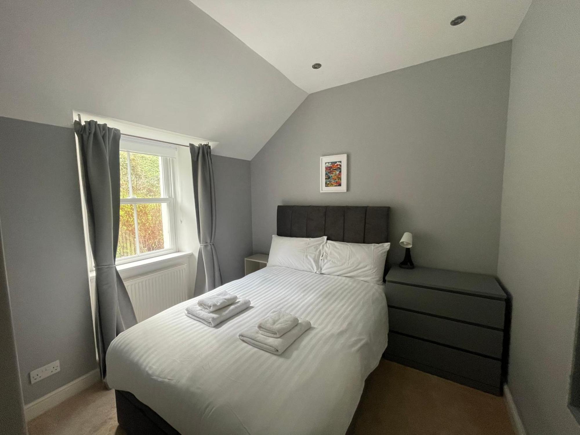 Carronvale. 3 Bedroom Apartment. Apartment *